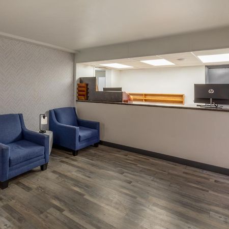 Super 8 By Wyndham Laredo Exterior foto